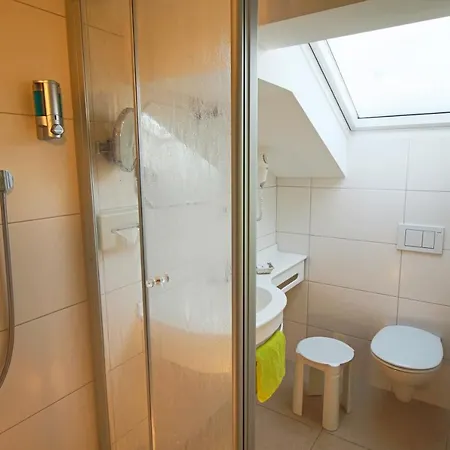 Aparthotel Hilleprandt - Adults Only 3*