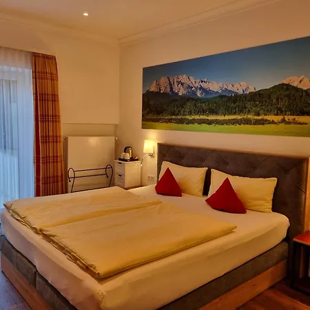 Aparthotel Hilleprandt - Adults Only 3*