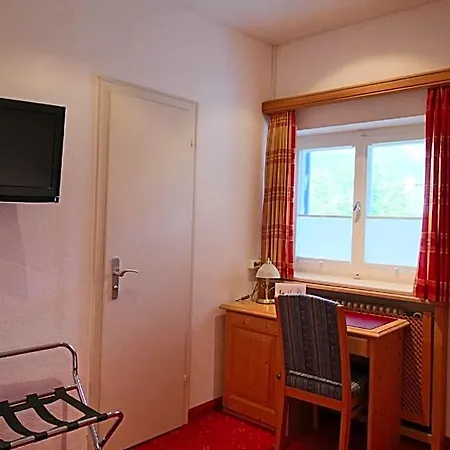 Hotel Hilleprandt - Adults Only 3*